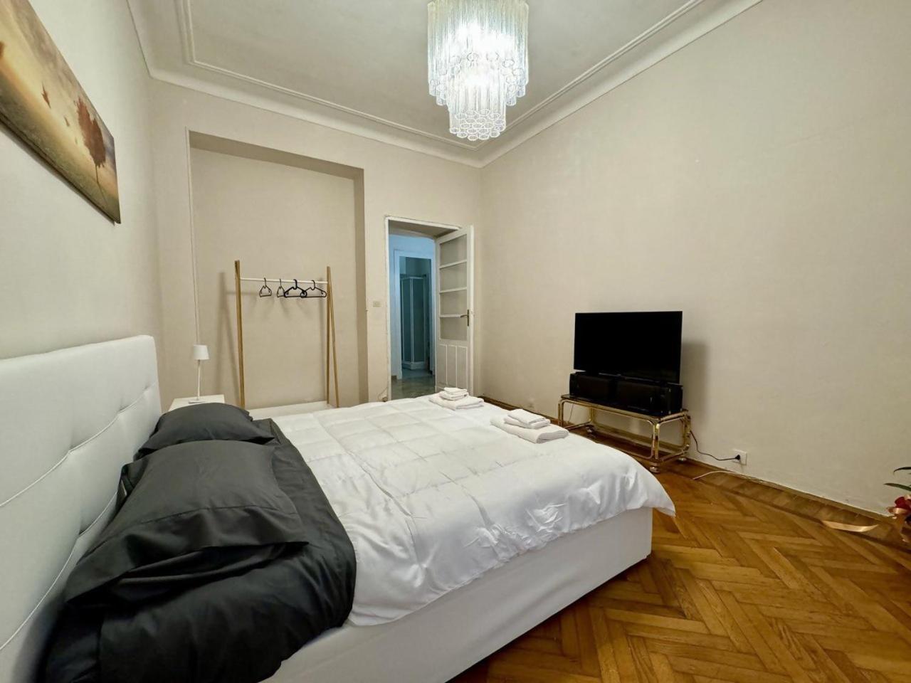 Appartement 6 Posti Letto Vicino Al Centro à Turin Extérieur photo